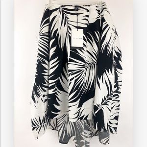 NWT black and white skirt